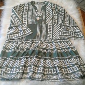 Woman's MISSLOOK 3XL tunic $ 25.00 # 333